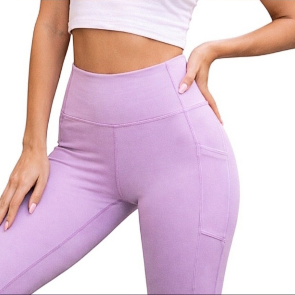 Victoria's Secret Lilac Purple Active Bottoms, Size 10